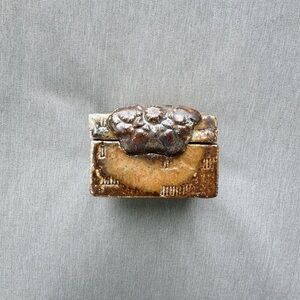✨Rare Vintage Ceramic Flower Ring Box